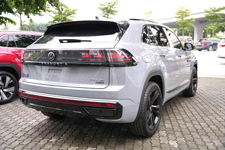 Đuôi xe Volkswagen Teramont X